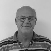 Bent jobber som Salgskonsulent for Garderobemekka  Bærum og Asker. Han har lang erfaring fra garderobebransjen, og hjelper deg gjerne å planlegge din drømmegarderobe! Les mer på garderobemekka.no