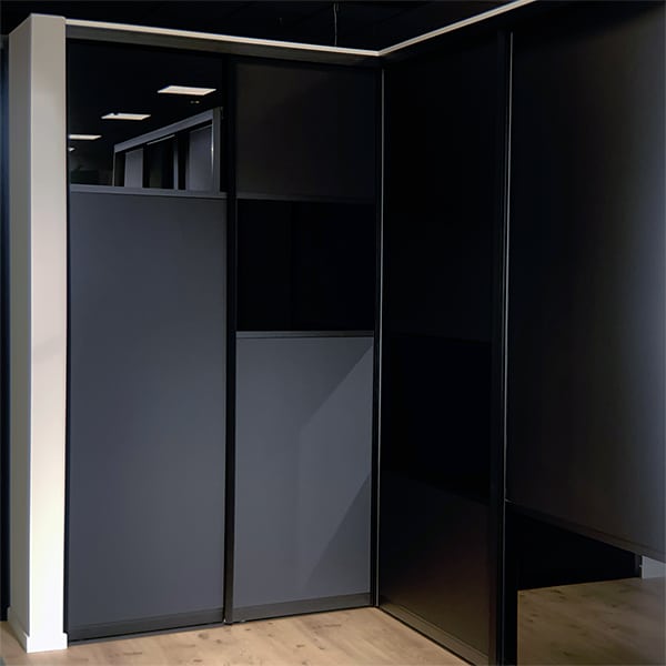 Skyvedører med et dempet og eksklusivt preg