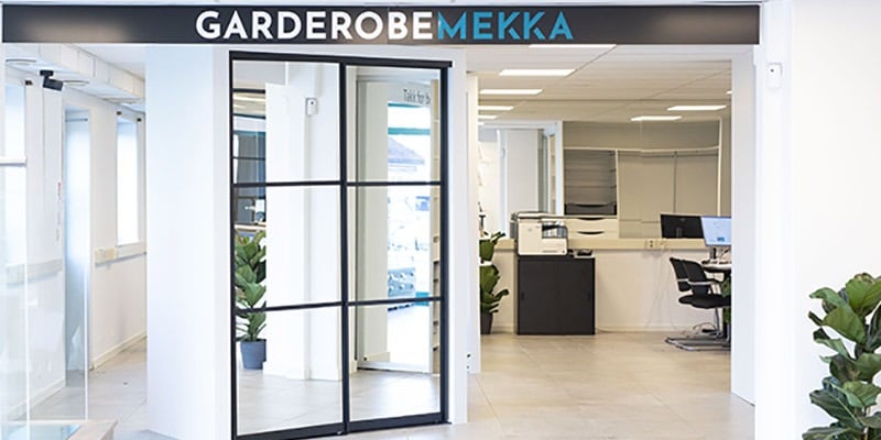 Det er ikke mange måneder siden Garderobemekka i Oslo så dagens lys. Men de ansatte i de tre butikkene har til sammen mange tiårs erfaring fra bransjen. Les mer på garderobemekka.no