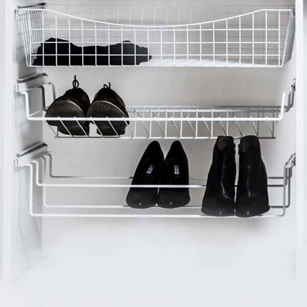 Mange drømmer om mer oppbevaringsplass, men ofte er det smart og funksjonell innredning til garderoben som gir maksimal utnyttelse av plassen du har tilgjengelig. Les mer på våre nettsider.